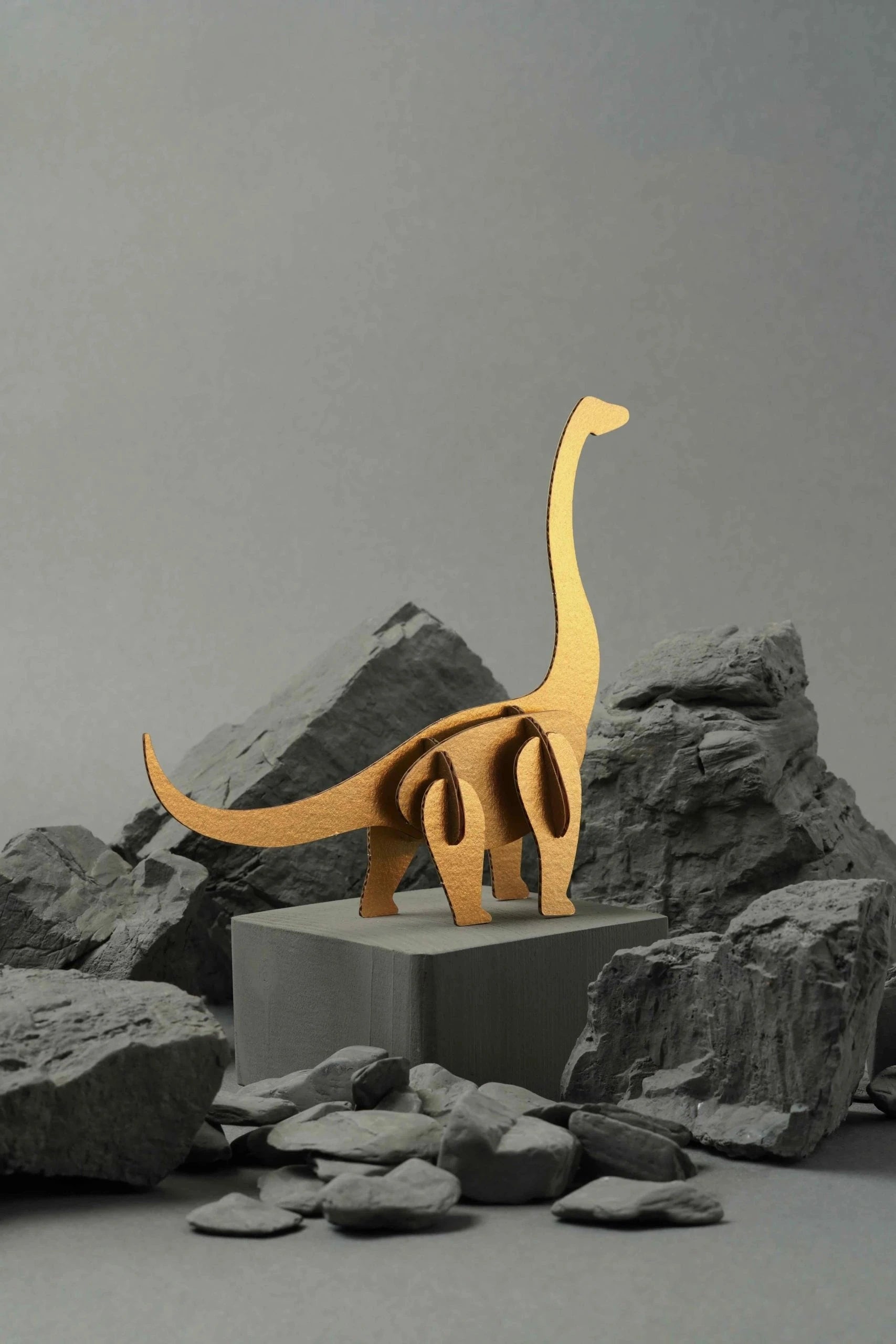 Brachiosaurus - Kit en carton Assembli Hammered Gold